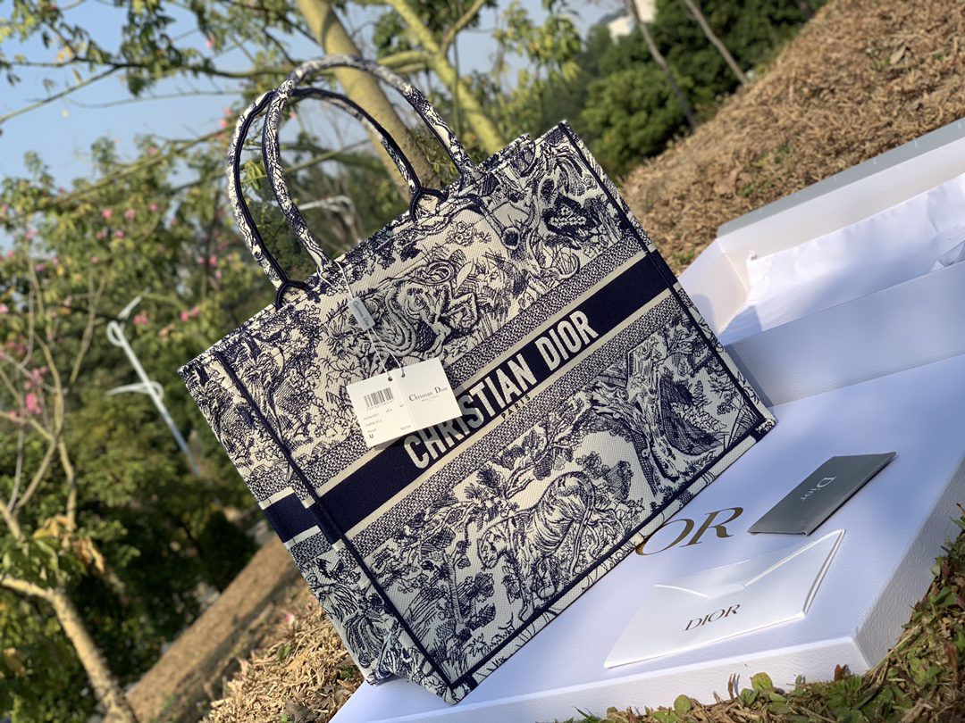 [TOP] Christian Dior Book Tote Bag 41.5x35x18cm - Navy Blue