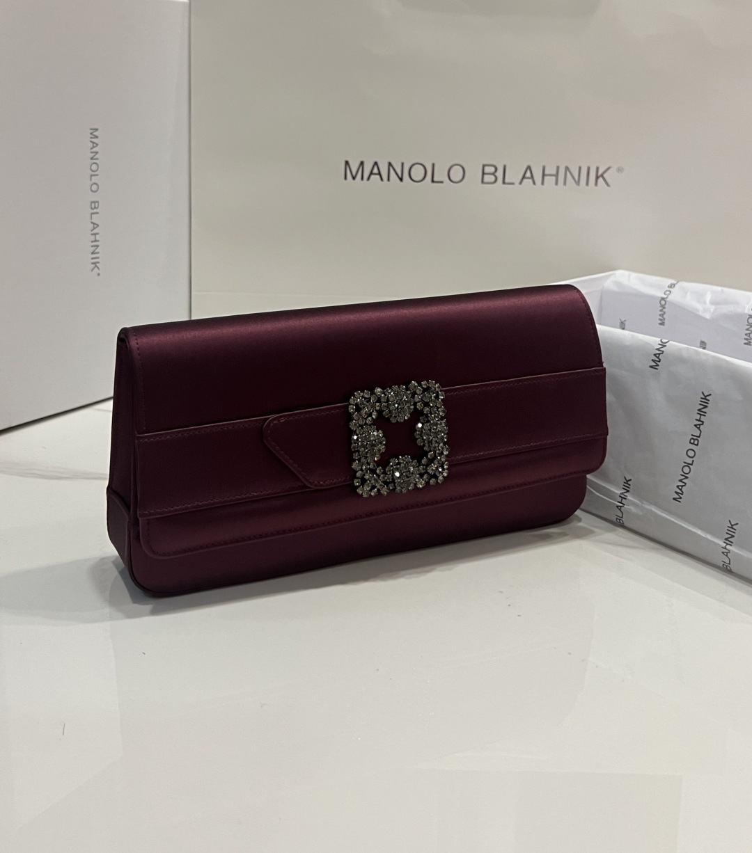 [TOP] MANOLO BLAHNIK Bag 12*24*3cm - Wine Red - 711 Luxury
