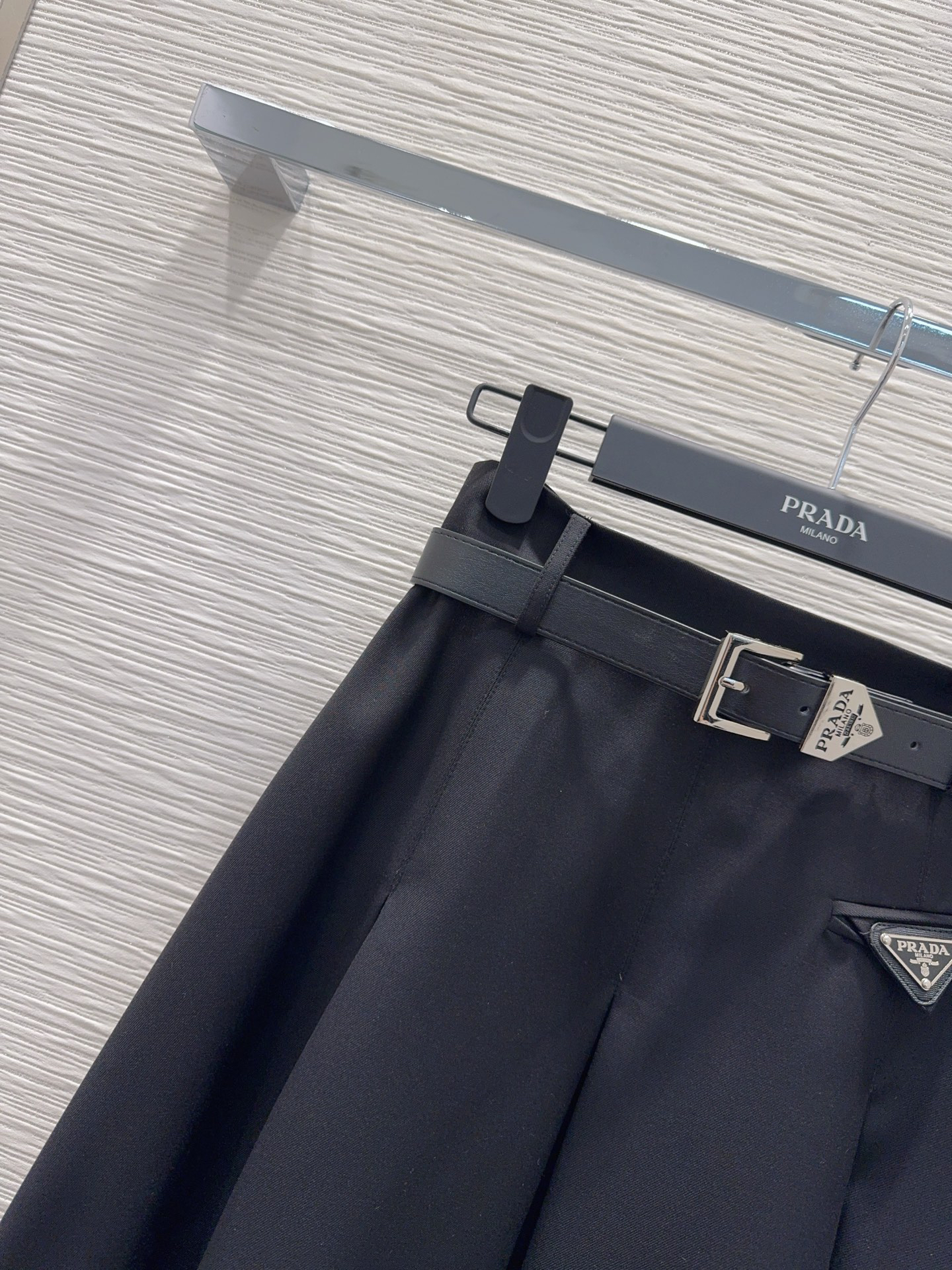 [TOP] PRADA Skirt - Black