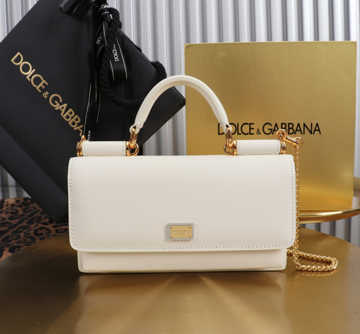 [TOP] Dolce & Gabbana D&G Bag Palm Print Cowhide Bag 20x11x3cm - White - 711 Luxury