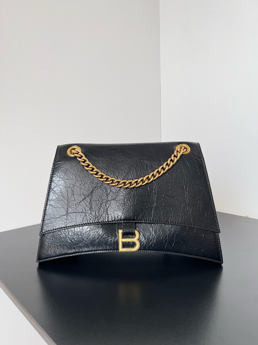 [TOP] BALENCIAGA Crush Bag Cowhide 31x19.8x6.9cm - Black & GHW