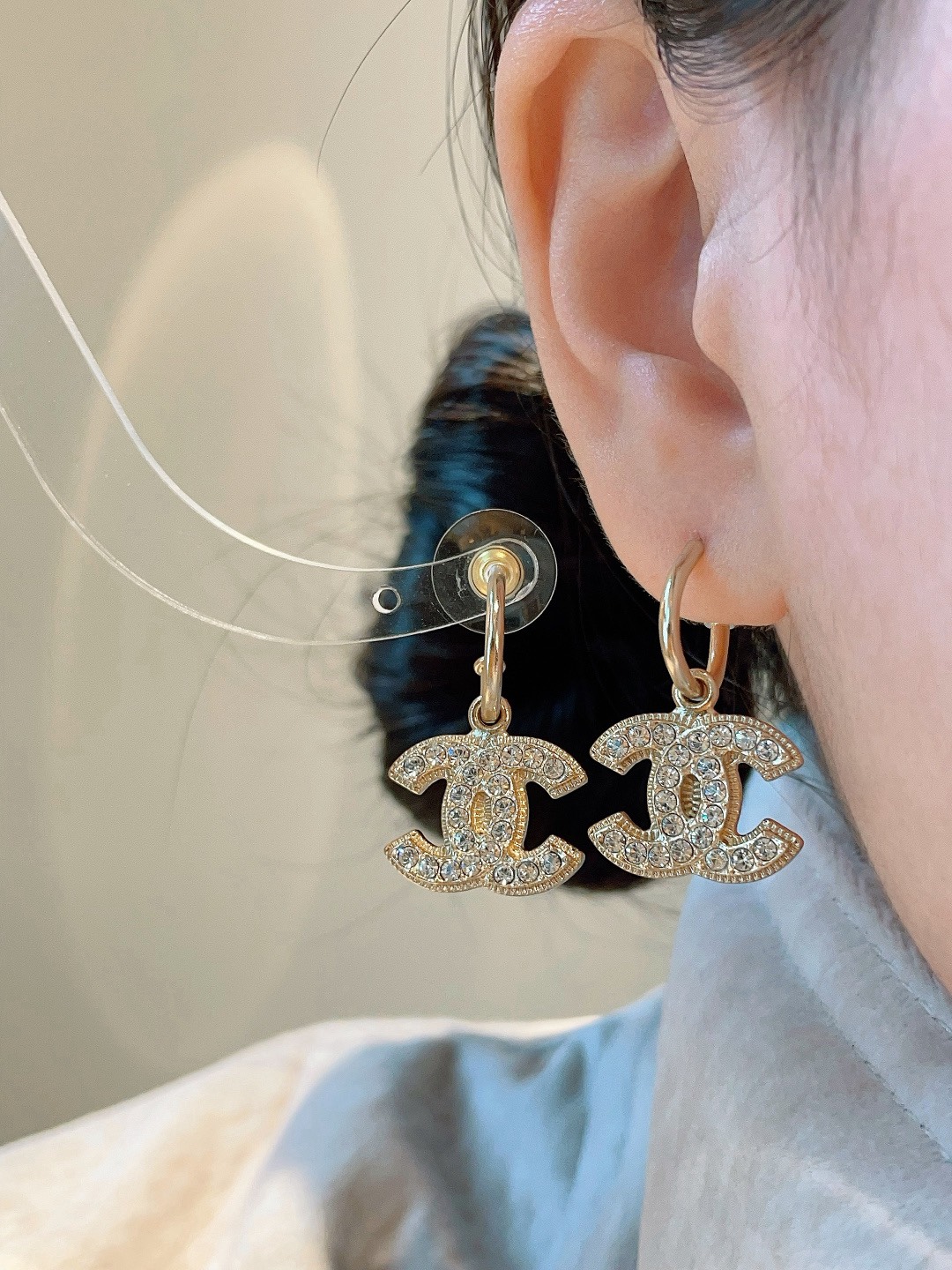[TOP] CHANEL Earrings - Gold