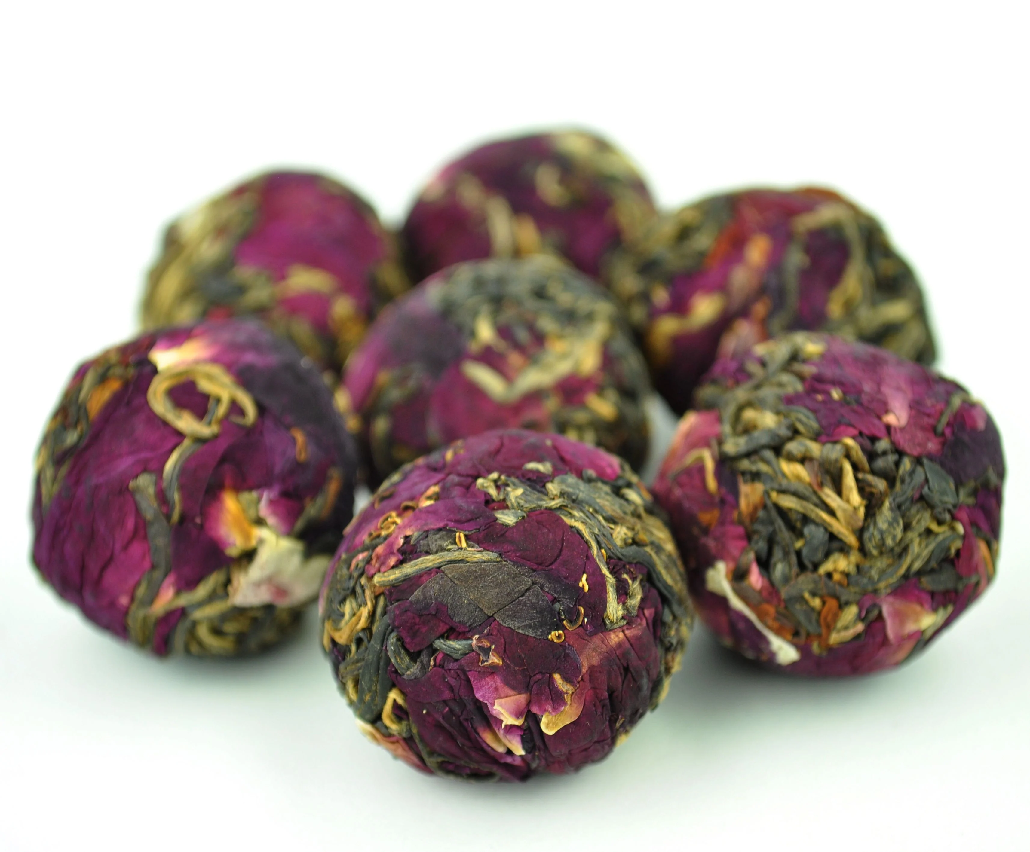 Yunnan Rose Flowers and Big Snow Mountain Black Tea Dragon Ball