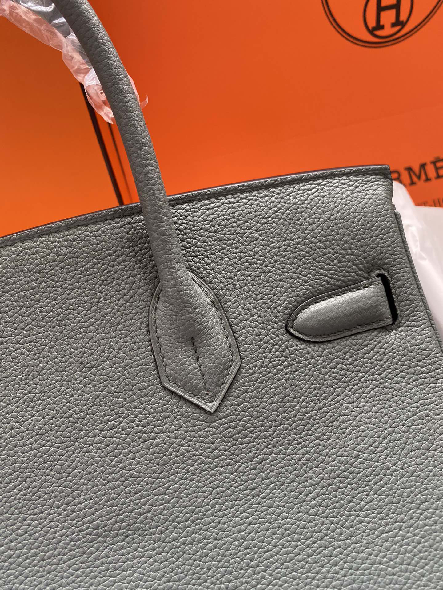 [TOP] HERMES Birkin Togo Leather 30cm - Vert Amande & GHW