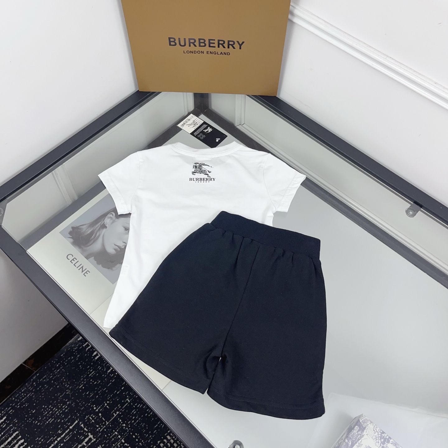 Burberry Unisex Kids White Embossed Equestrian Knight Print Short Sleeve T Shirt & Solid Black Elastic Waist Knit Shorts Two Piece Casual Matching Set Boys Girls Sizes 90-130