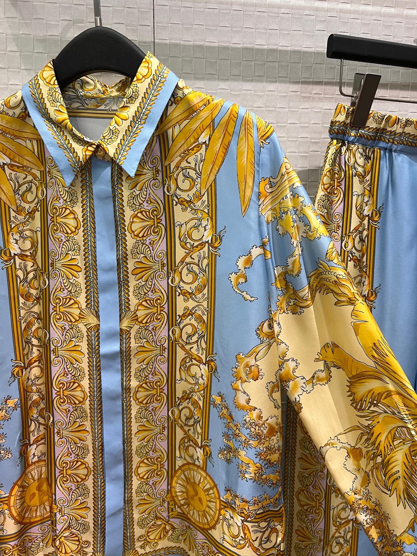 [TOP] VERSACE Silk Twill Shirt - Yellow