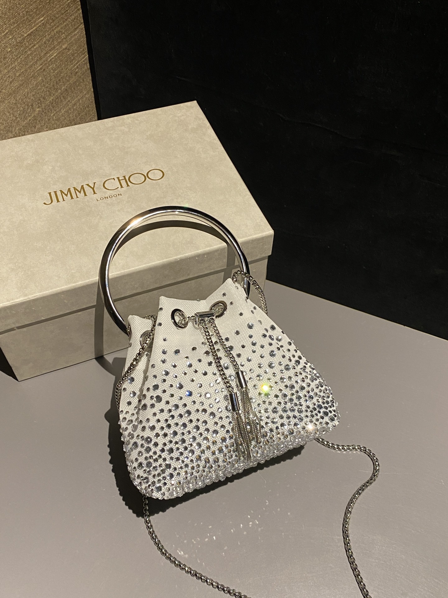 [TOP] JIMMY CHOO Bon Bon VUQ Bag 16*15*9.5CM - White - 711 Luxury