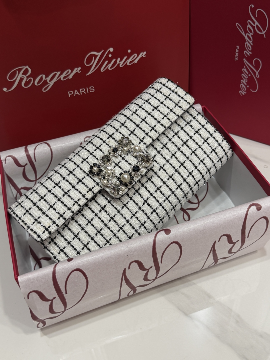 [TOP] ROGER VIVIER Diamond  Bag  24-13-3 CM - White - 711 Luxury