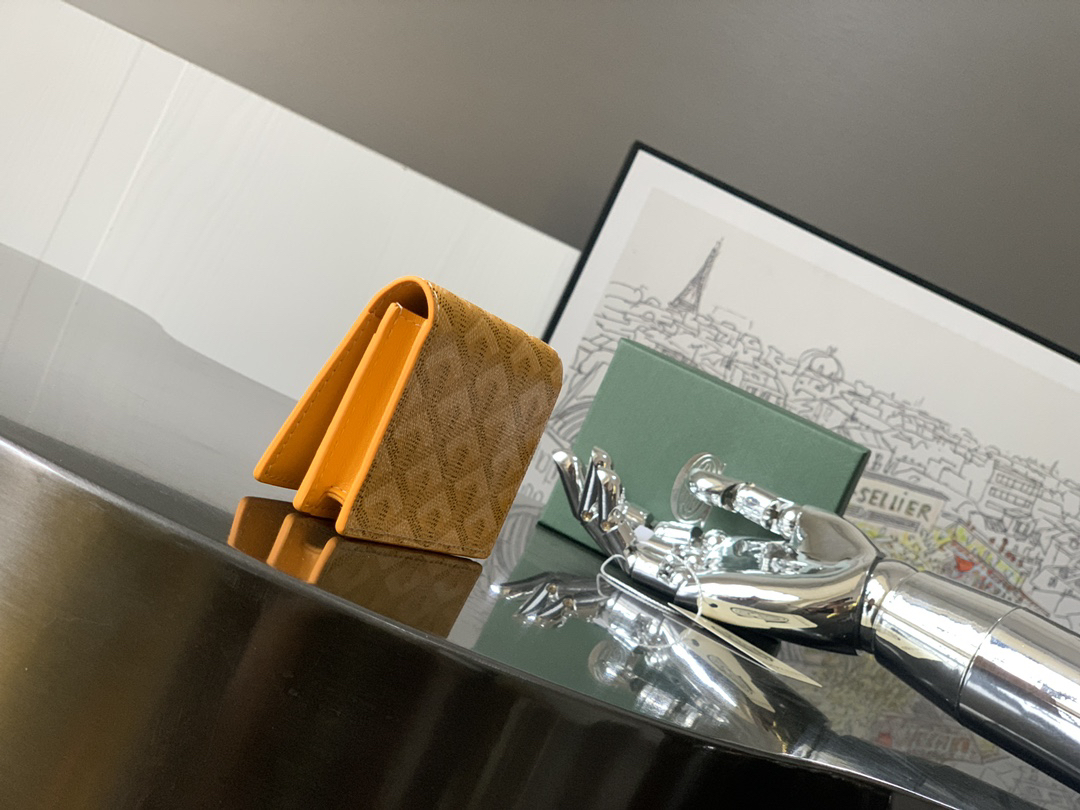[TOP] Goyard Malhesherbes Card Holder  7x1.5x10.2cm - Yellow - 711 Luxury