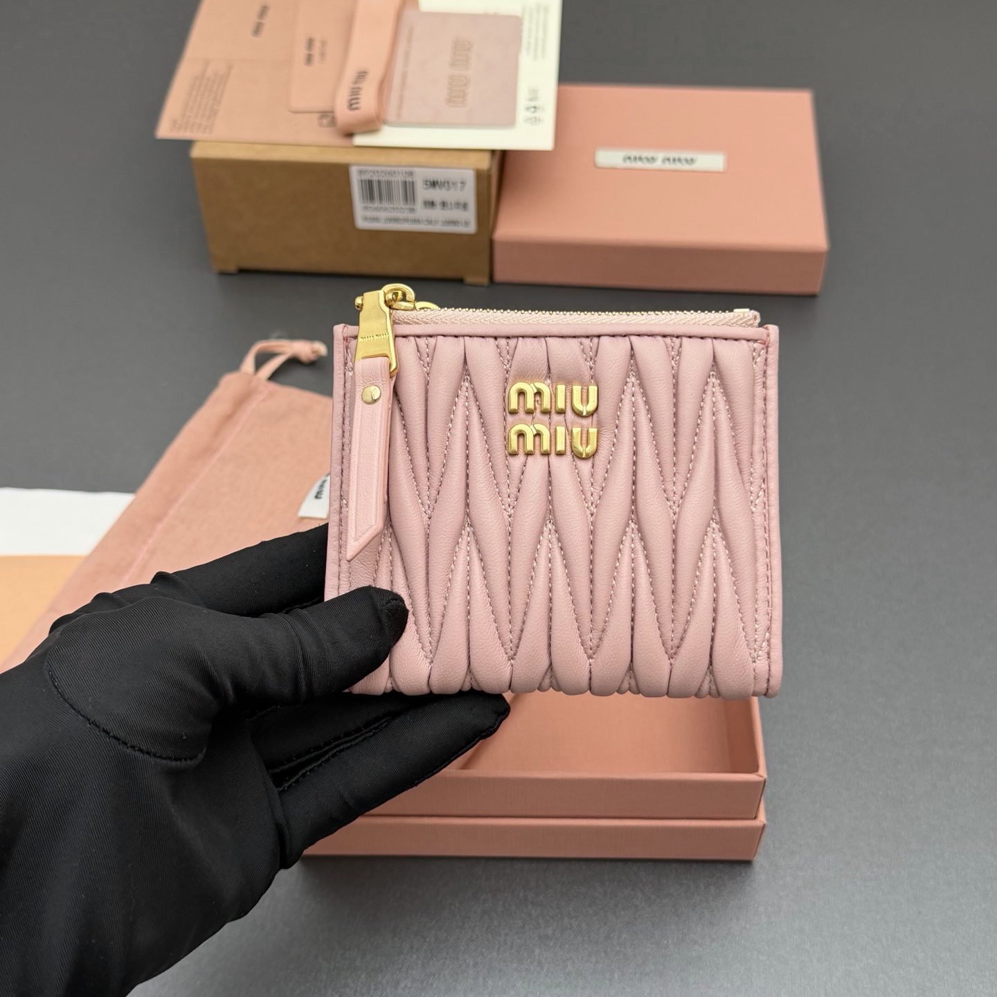 [TOP] Miu Miu  Wallet 11 x 9.2cm - Pink