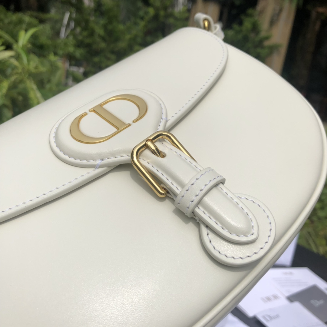 [TOP] Christian Dior Bobby Bag Calfskin 22x17x6cm - White
