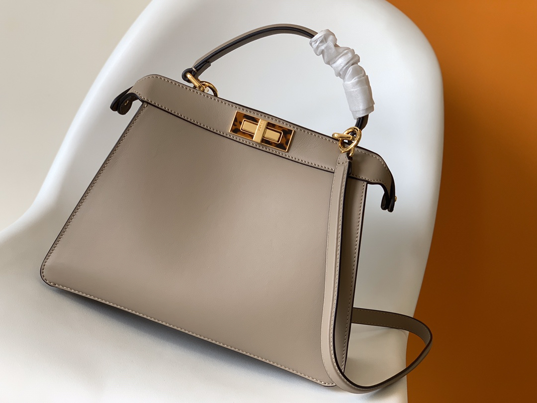 [TOP] FENDI Peekaboo ISeeU Bag 33.5-13-25.5cm - Gray & GHW - 711 Luxury