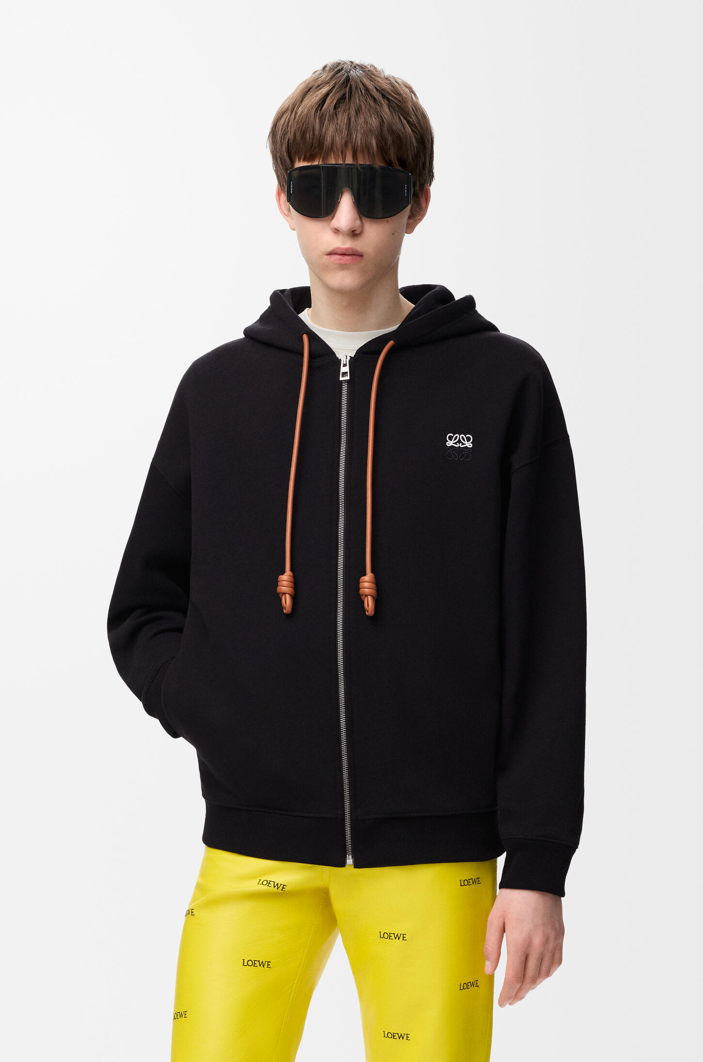 Loewe black Clothing LOEWE Zip-up hoodie in cotton Black #395478 View 2 | Nigo Office