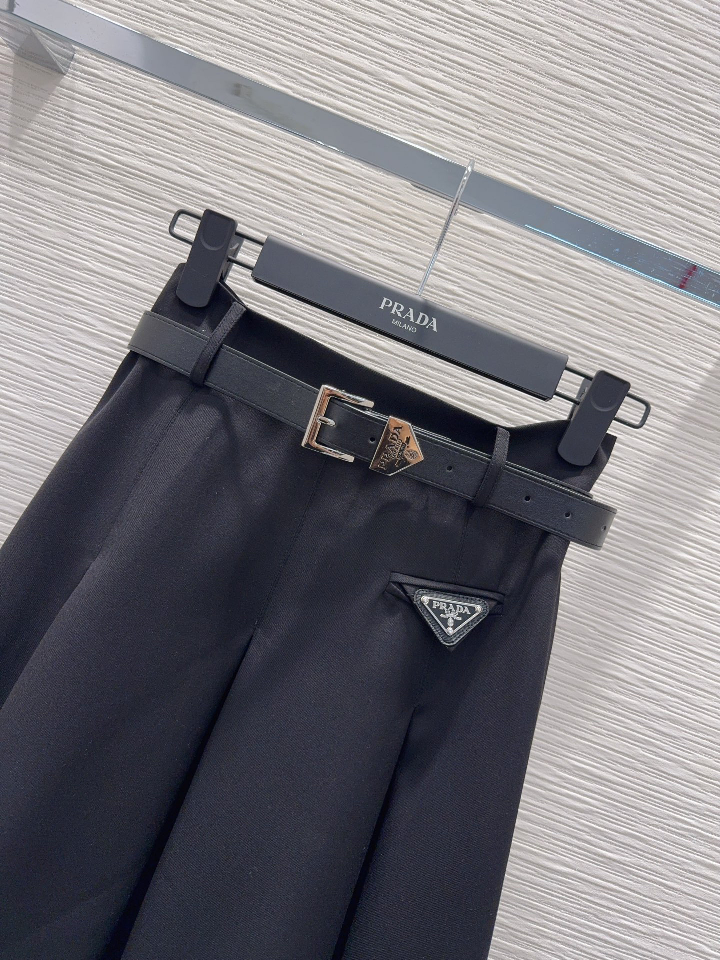 [TOP] PRADA Skirt - Black