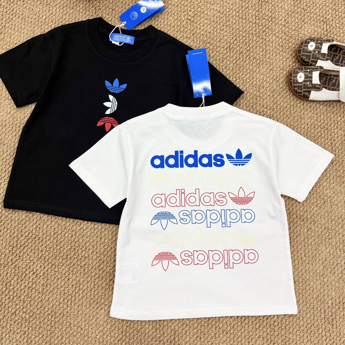 Adidas Unisex Kids Black White Multicolor Trefoil Logo Short Sleeve Crew Neck T-Shirt Boys Girls Sizes 90-160
