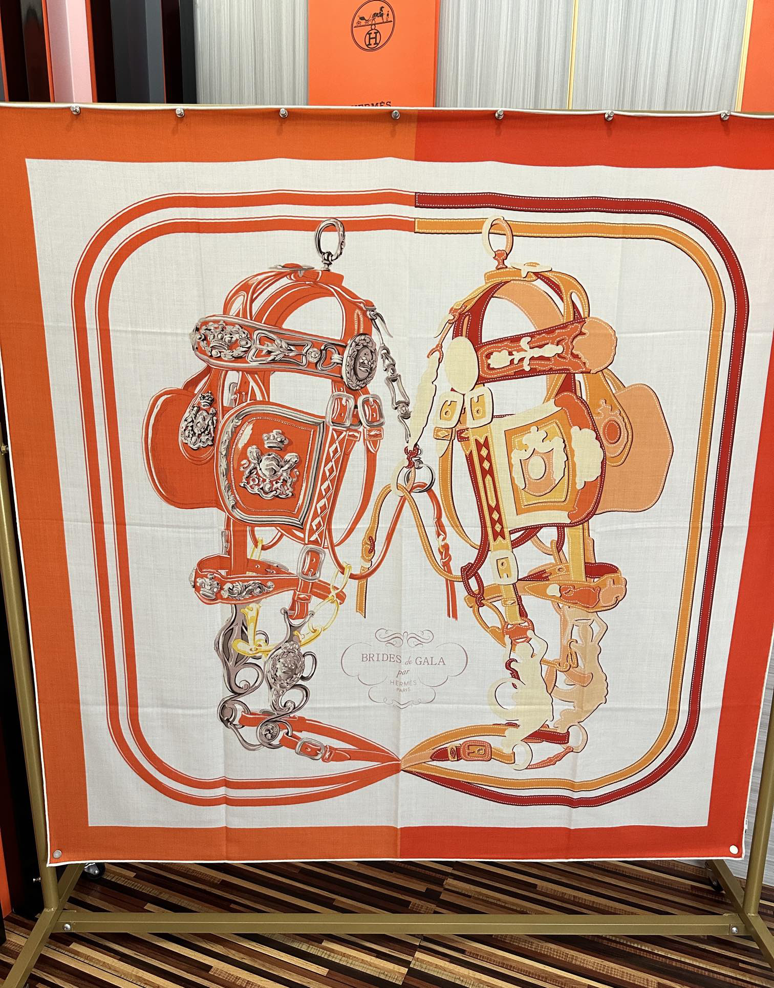 [TOP] HERMES  Scarf 140X140 cm - Orange - 711 Luxury