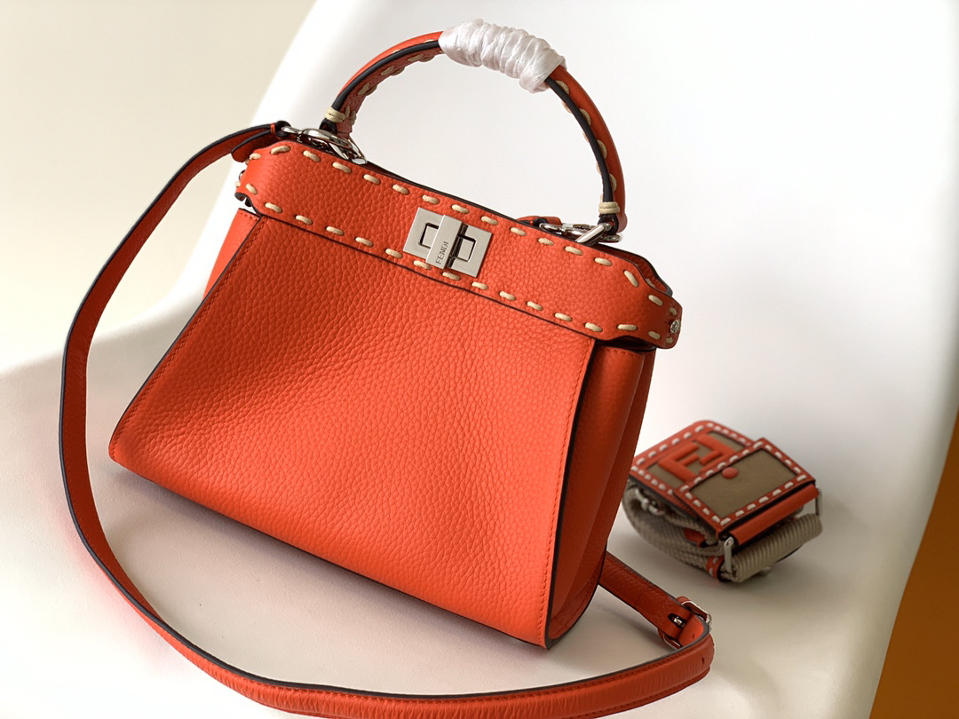 [TOP] FENDI Peekaboo Bag 23x11x18cm - Orange - 711 Luxury