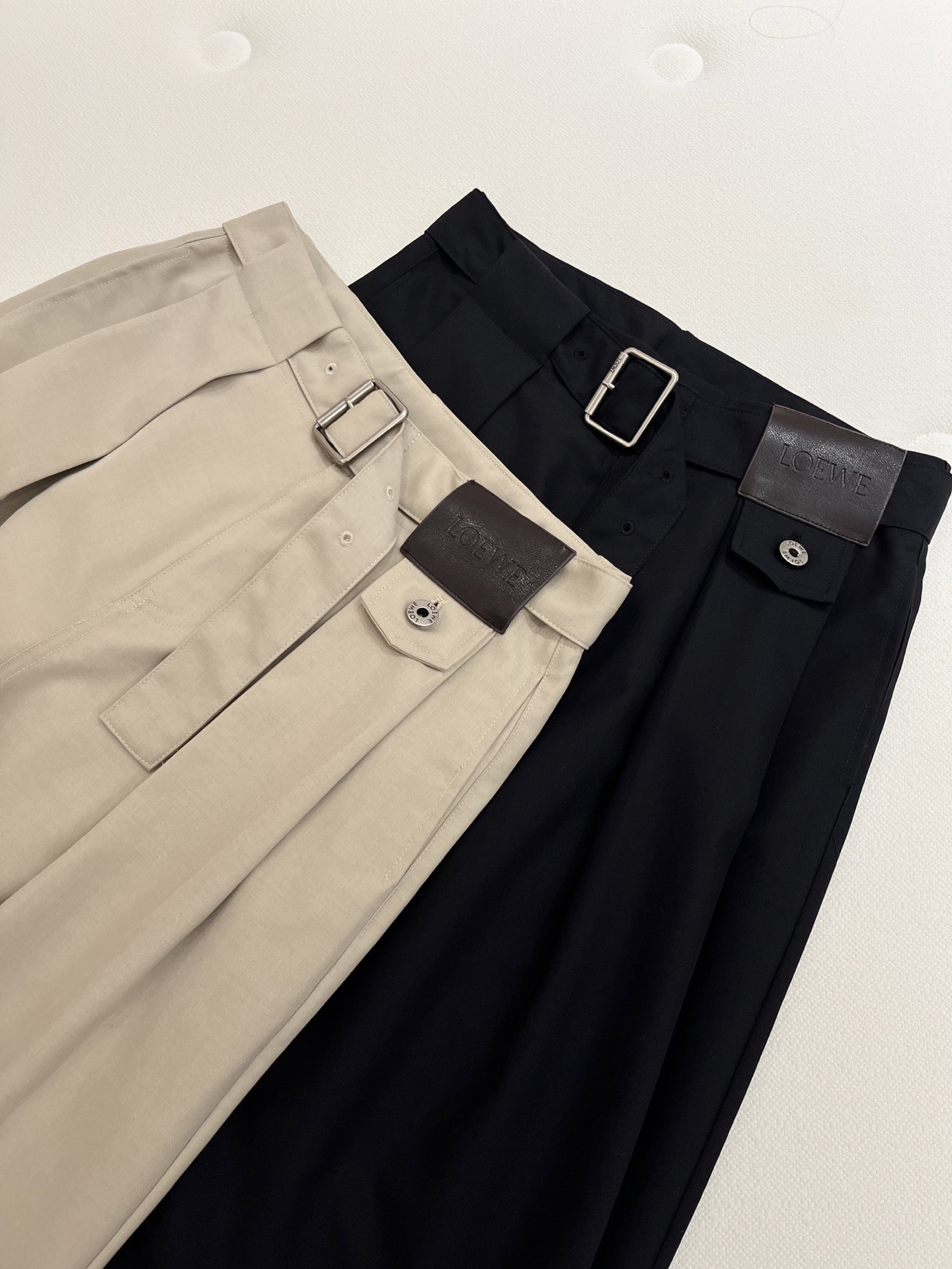 [TOP] LOEWE Pants - 2 Colors
