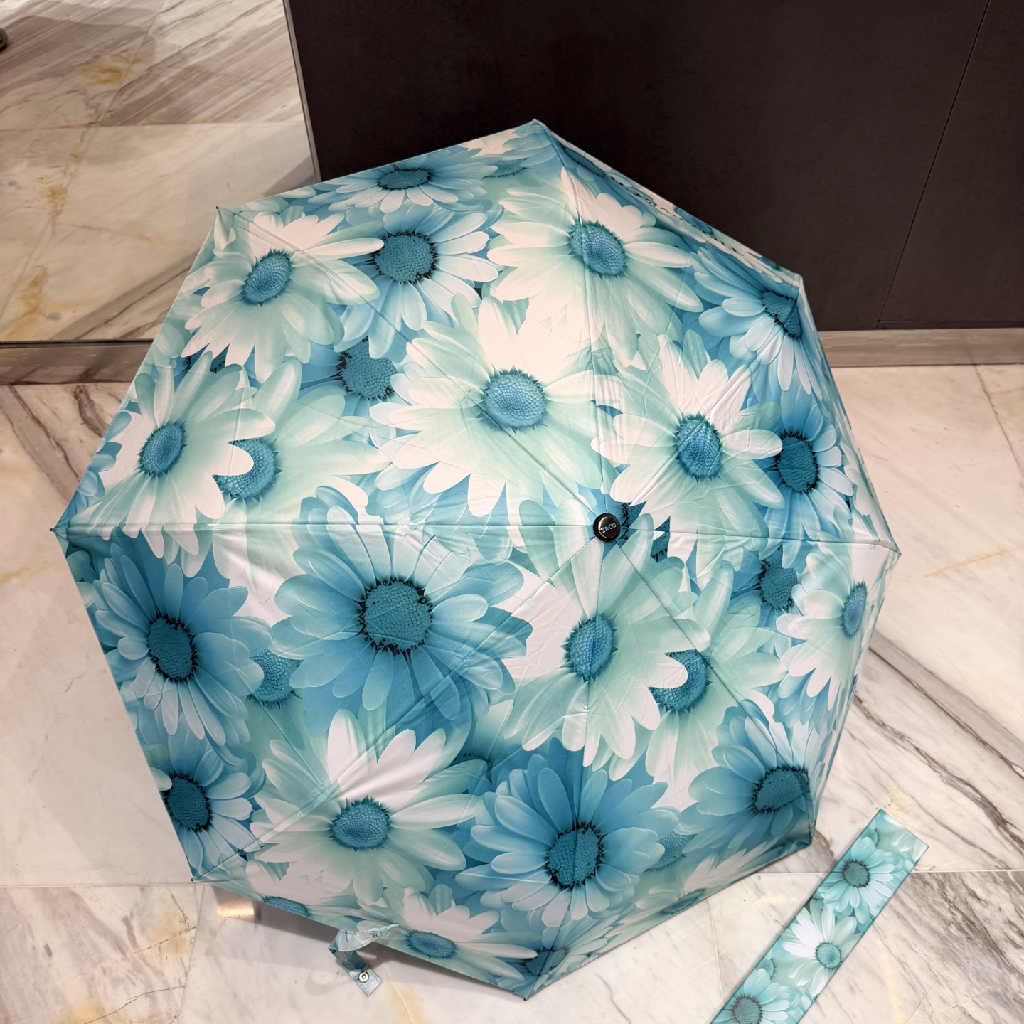 [TOP] Tiffany Umbrella - Blue - 711 Luxury
