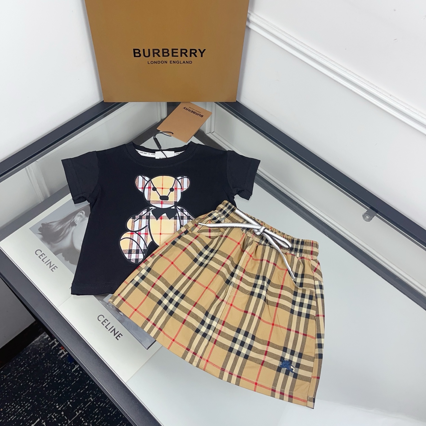 Burberry Girls Black Plaid Teddy Bear Print Cotton T-Shirt & Vintage Check Elastic Waist Skort 2 Piece Matching Outfit Kids Sizes 90-130