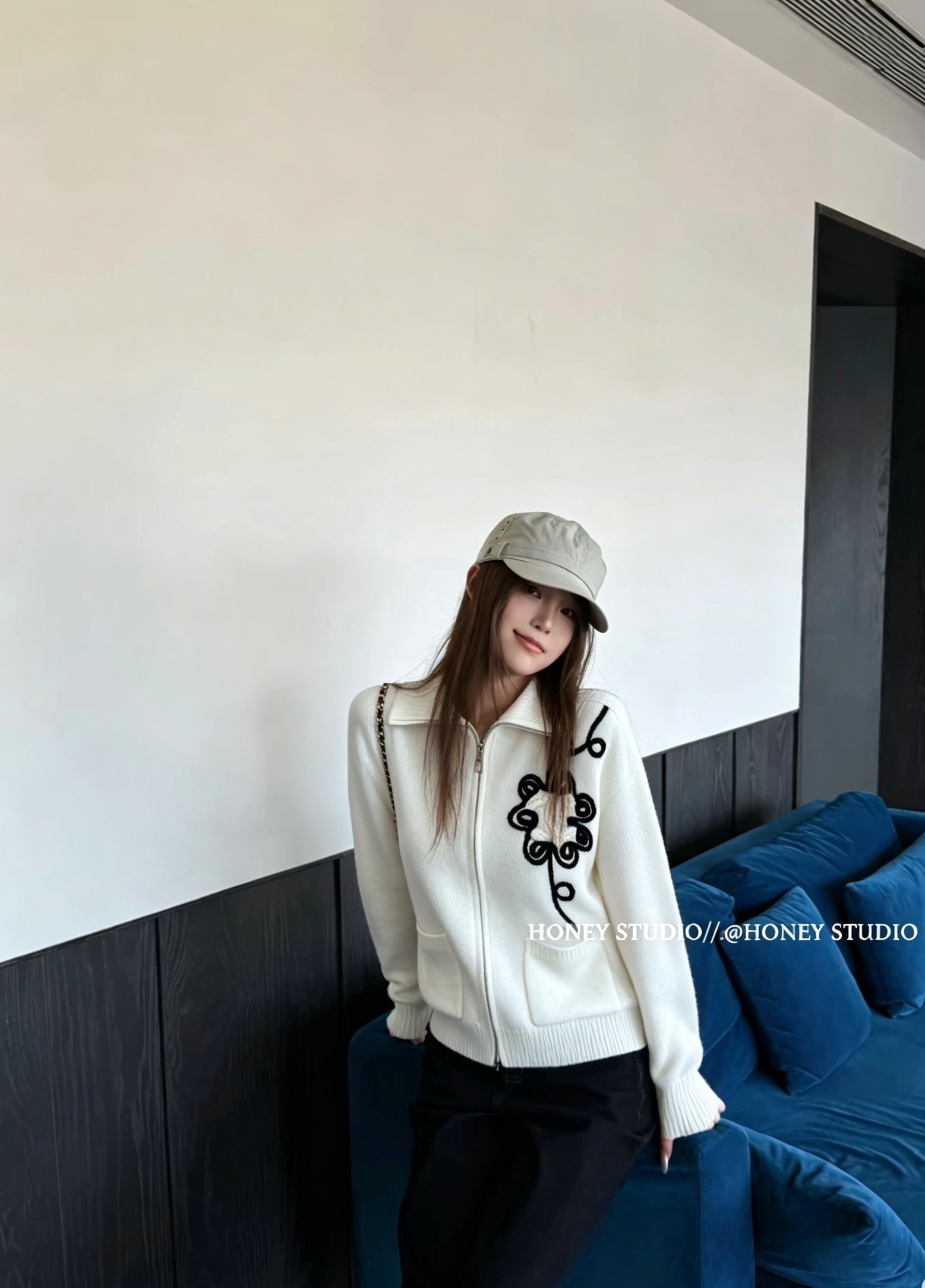 [TOP] CHANEL Knit Cardigan - 2 Color - 711 Luxury