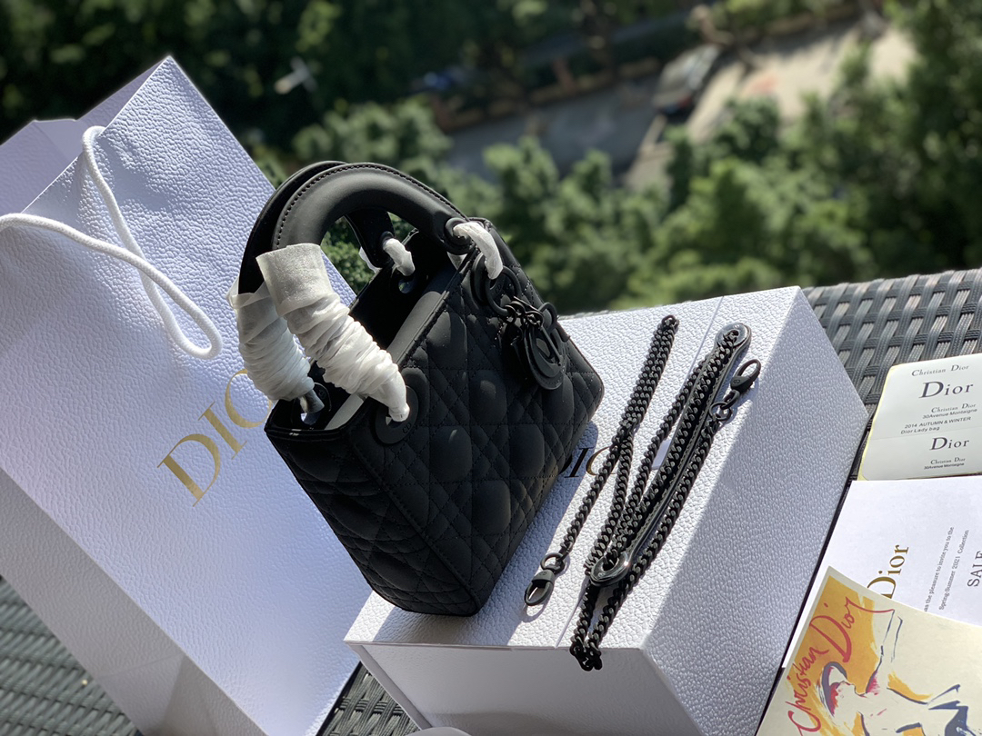 [TOP] Christian Dior Lady Dior Bag 17x15x7cm - Black