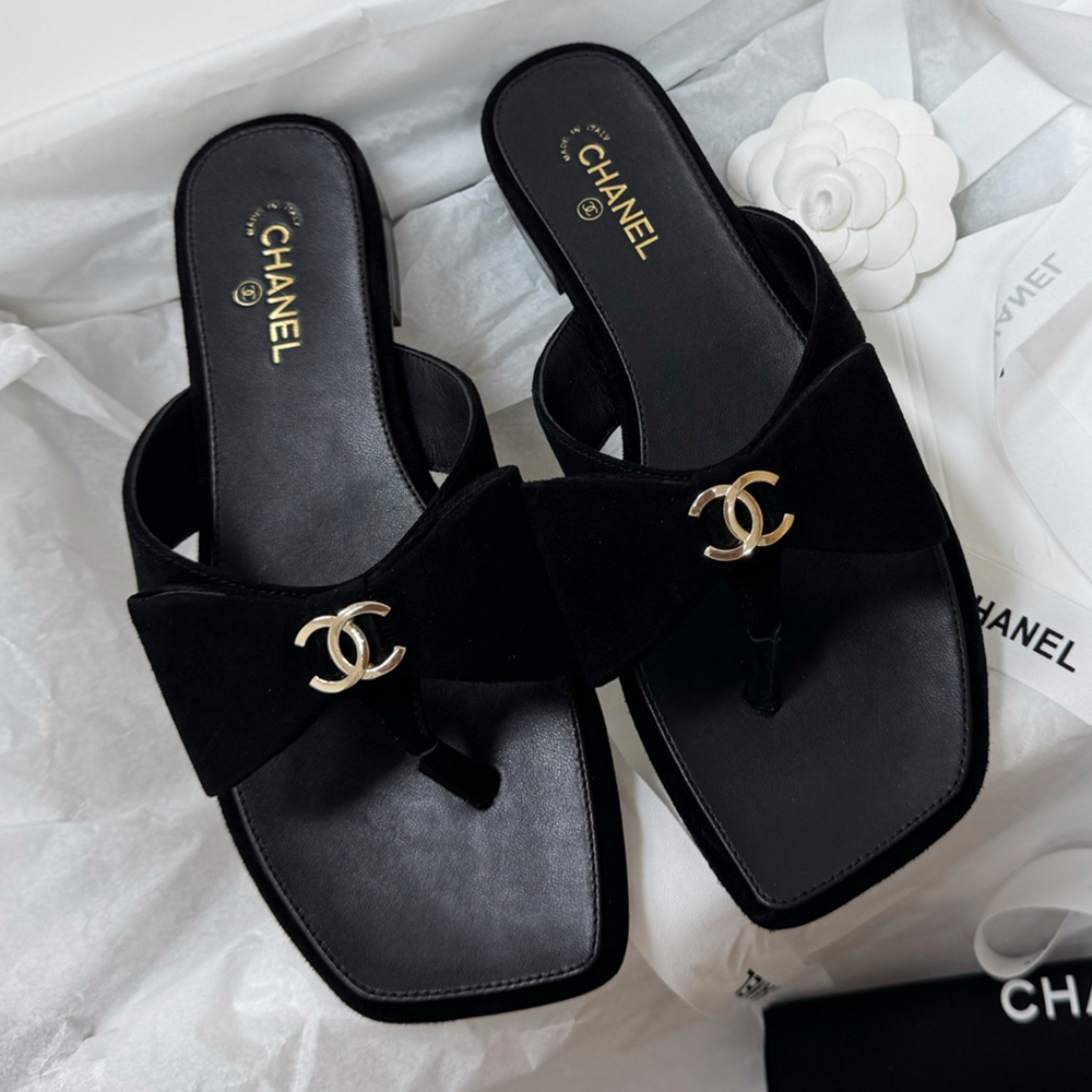 Chanel Bow Flip Flops #389278