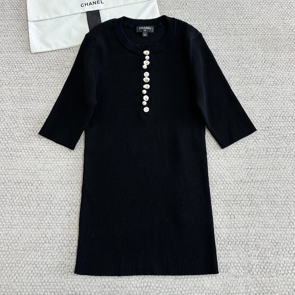 Chanel Clothing Chanel Top-quality Version Pearl Buttons Half Sleeves #393795 | Nigo Office