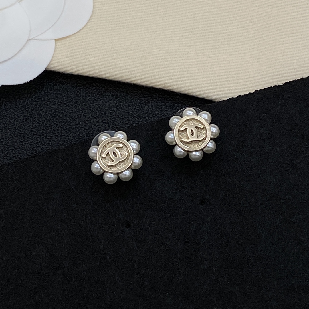[TOP] CHANEL Earrings - 2 Color - 711 Luxury