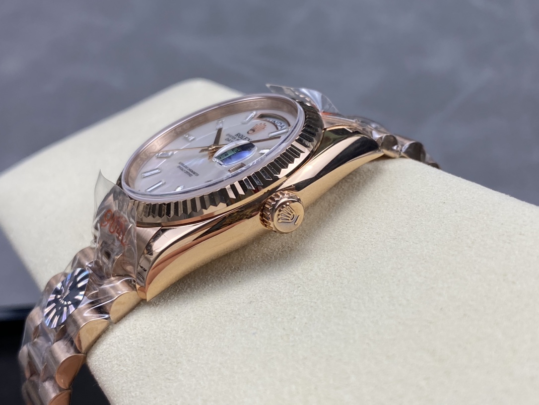 [TOP] ROLEX  Watch 36 mm - Gold