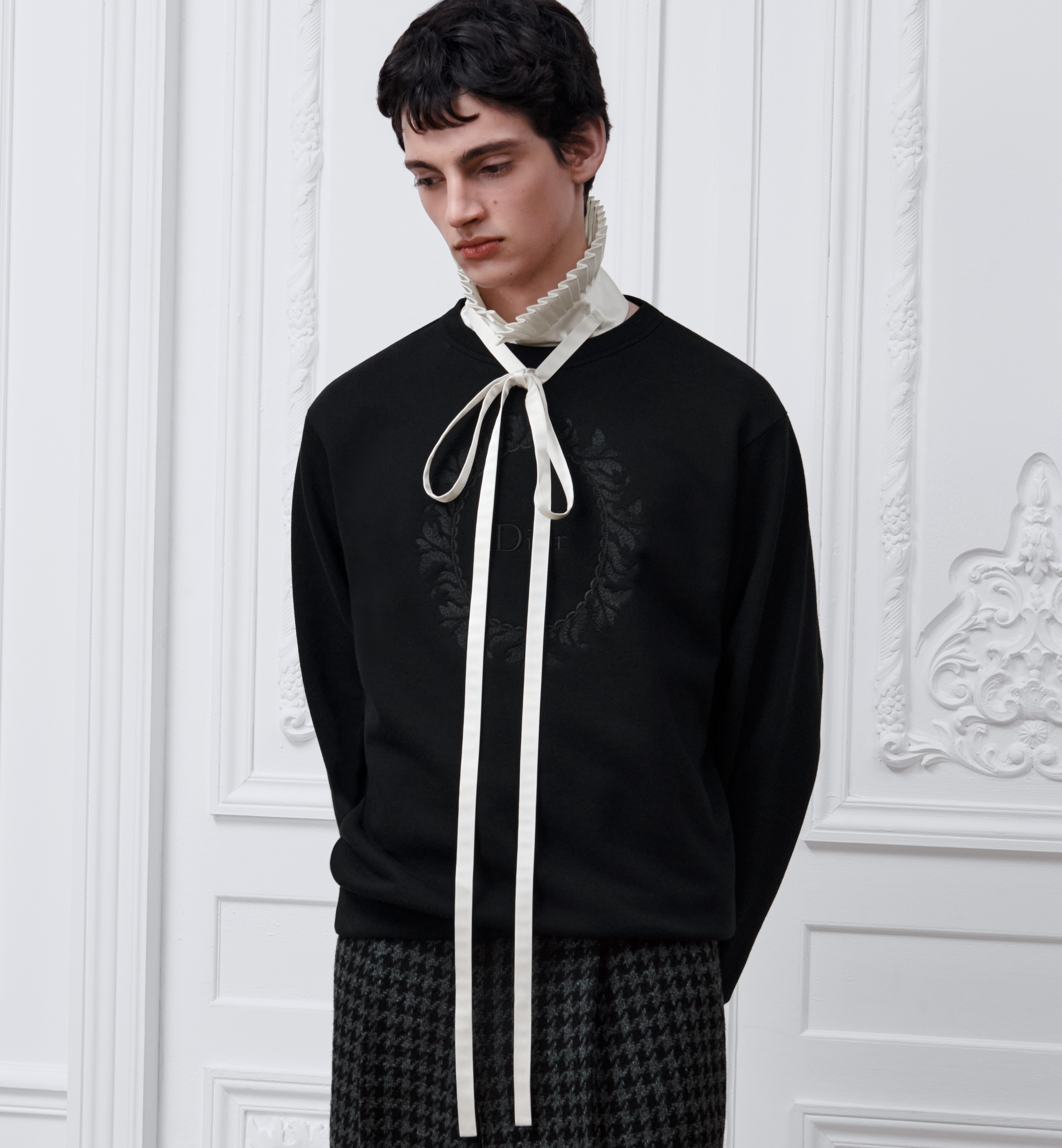 Dior black Clothing DIOR Dior Médaillon Loose Fit Track Top Black Cotton Brushed Cloth #395413 View 2 | Nigo Office