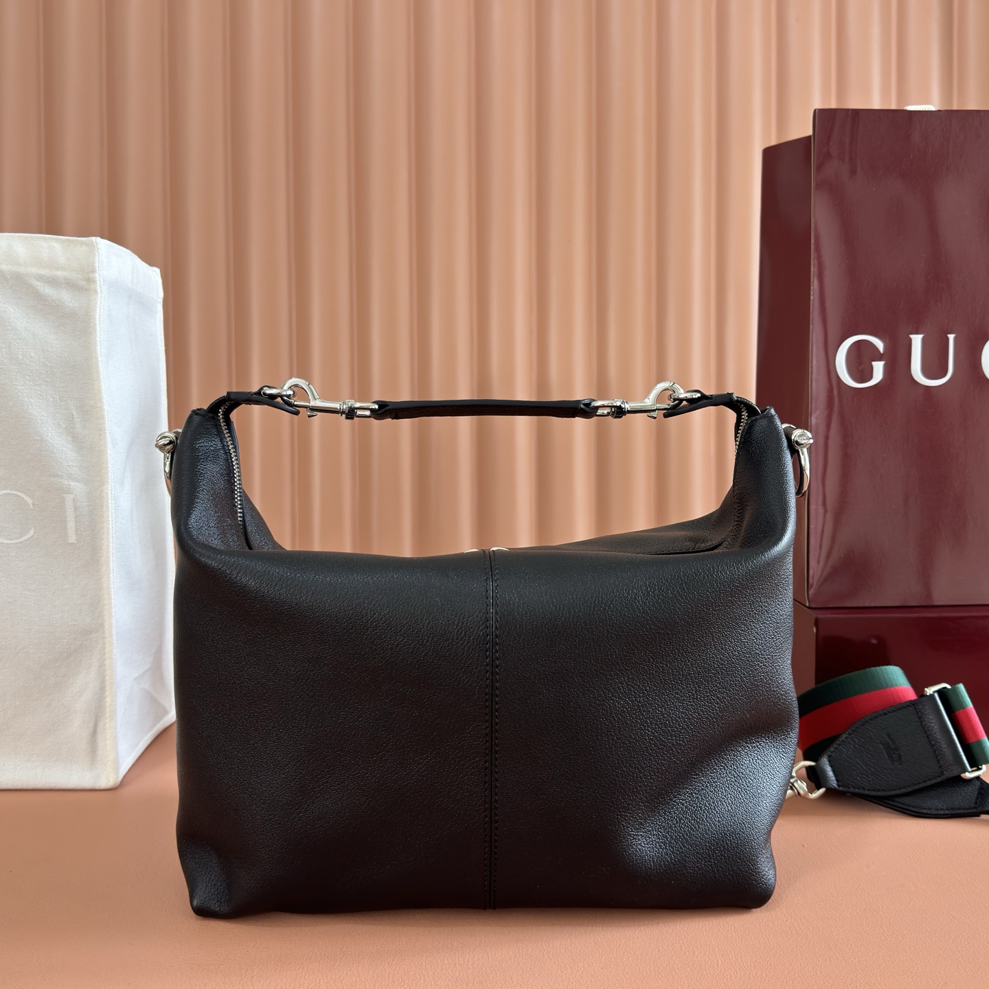 [TOP] GUCCI Brera Bag 33x27x15cm - Black & GHW - 711 Luxury