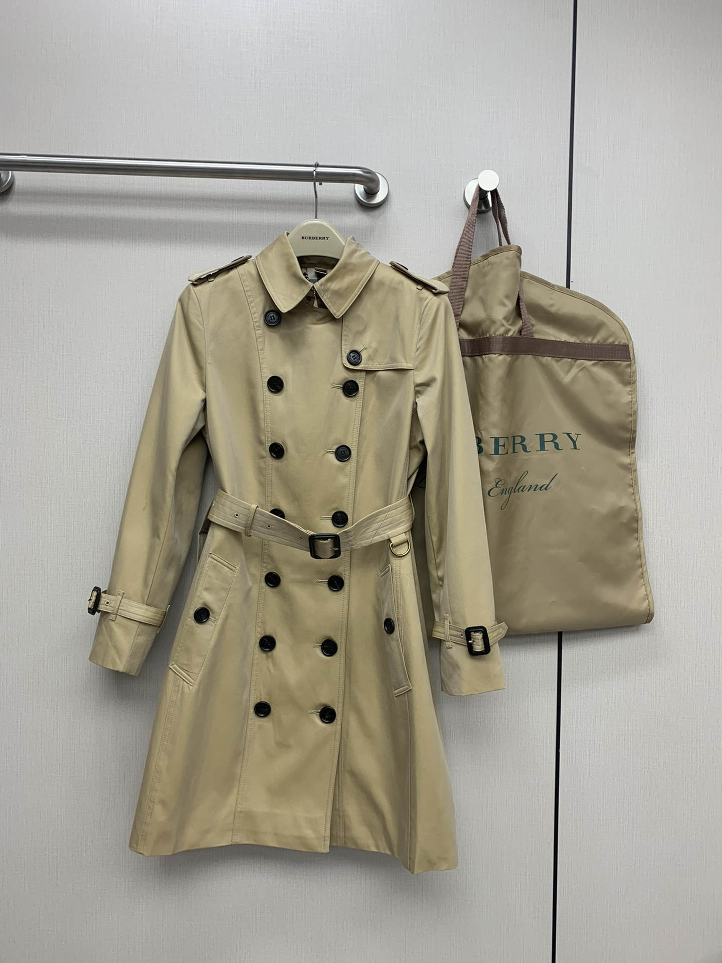 [TOP] BURBERRY Trench Coat - Khaki - 711 Luxury
