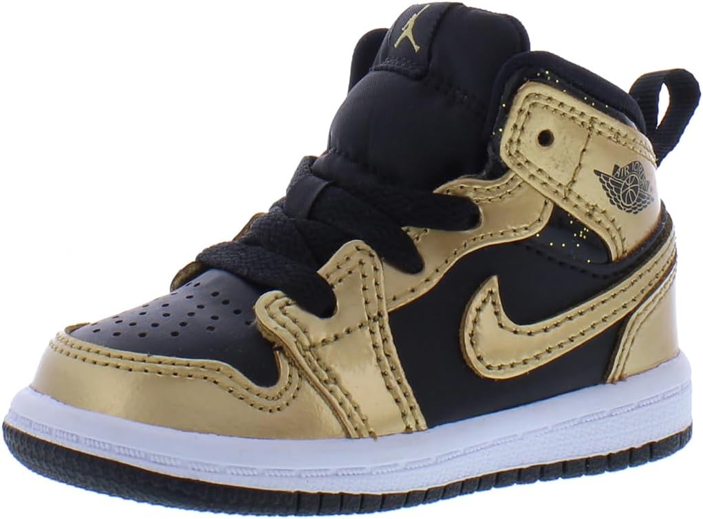 Nike Court Borough Mid Winter Men's Fitness Shoes