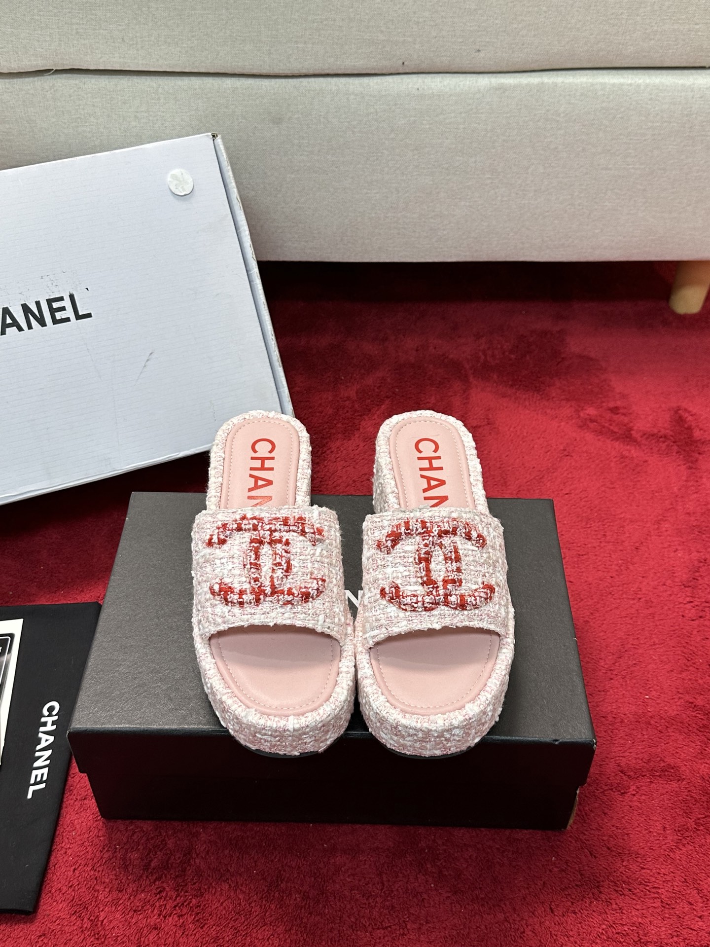 [TOP] CHANEL Sandals - Pink