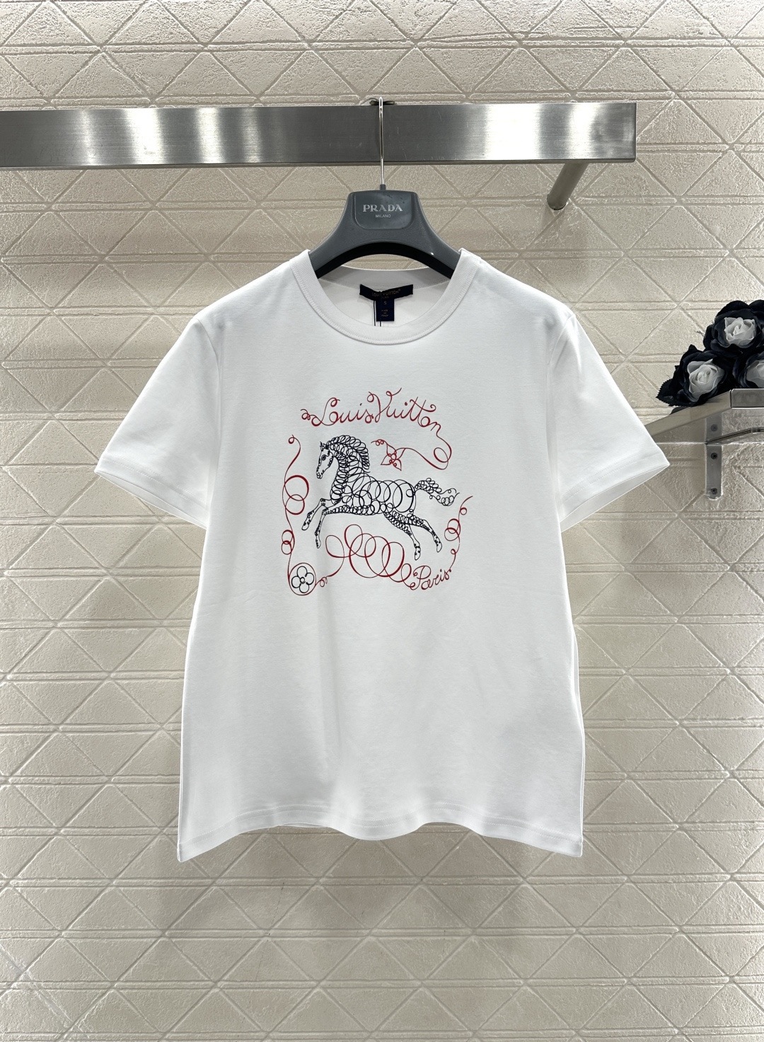 [TOP] Louis Vuitton LV  T-Shirt - White