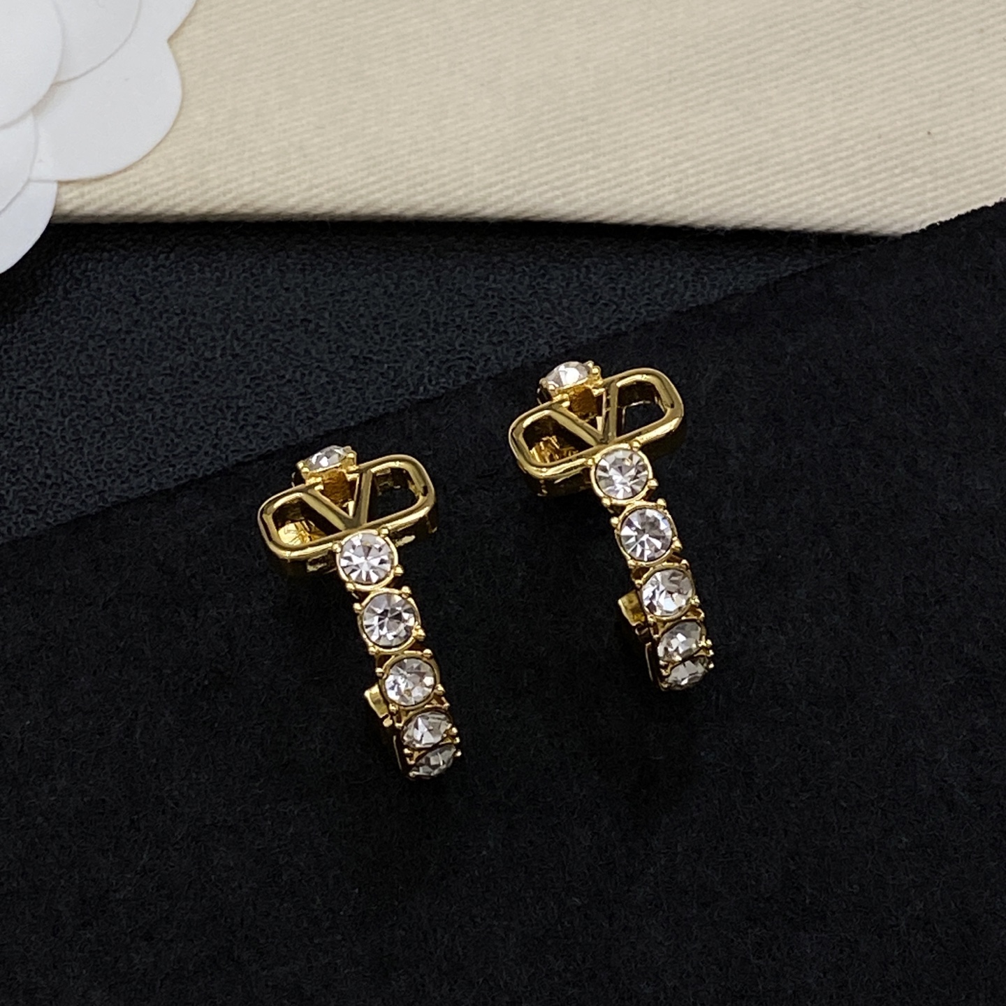 [TOP] VALENTINO Earrings - Gold - 711 Luxury