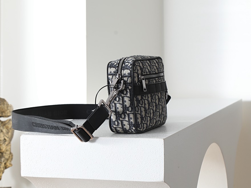 [TOP] Christian Dior Men's Safari Messenger Bag 22 x 15 x 6  cm - Black - 711 Luxury