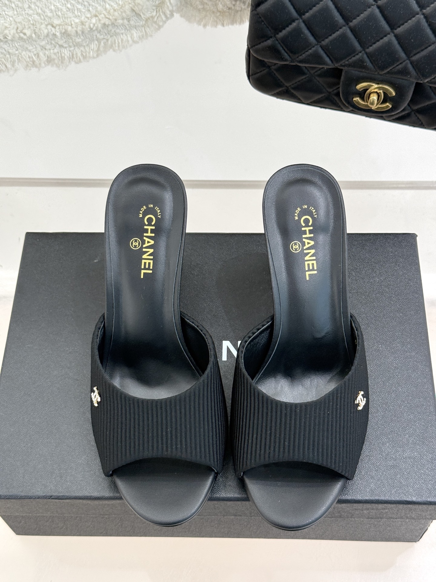 [TOP] CHANEL High-heeled Sandals - Black