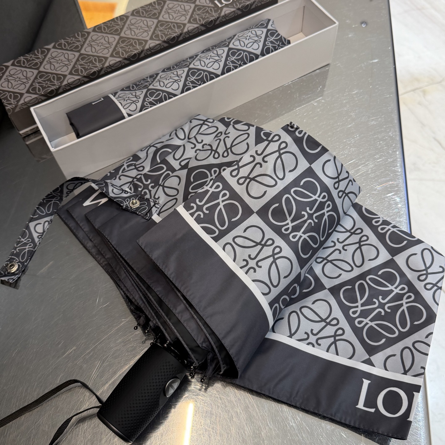 [TOP] LOEWE Umbrella - Gray - 711 Luxury