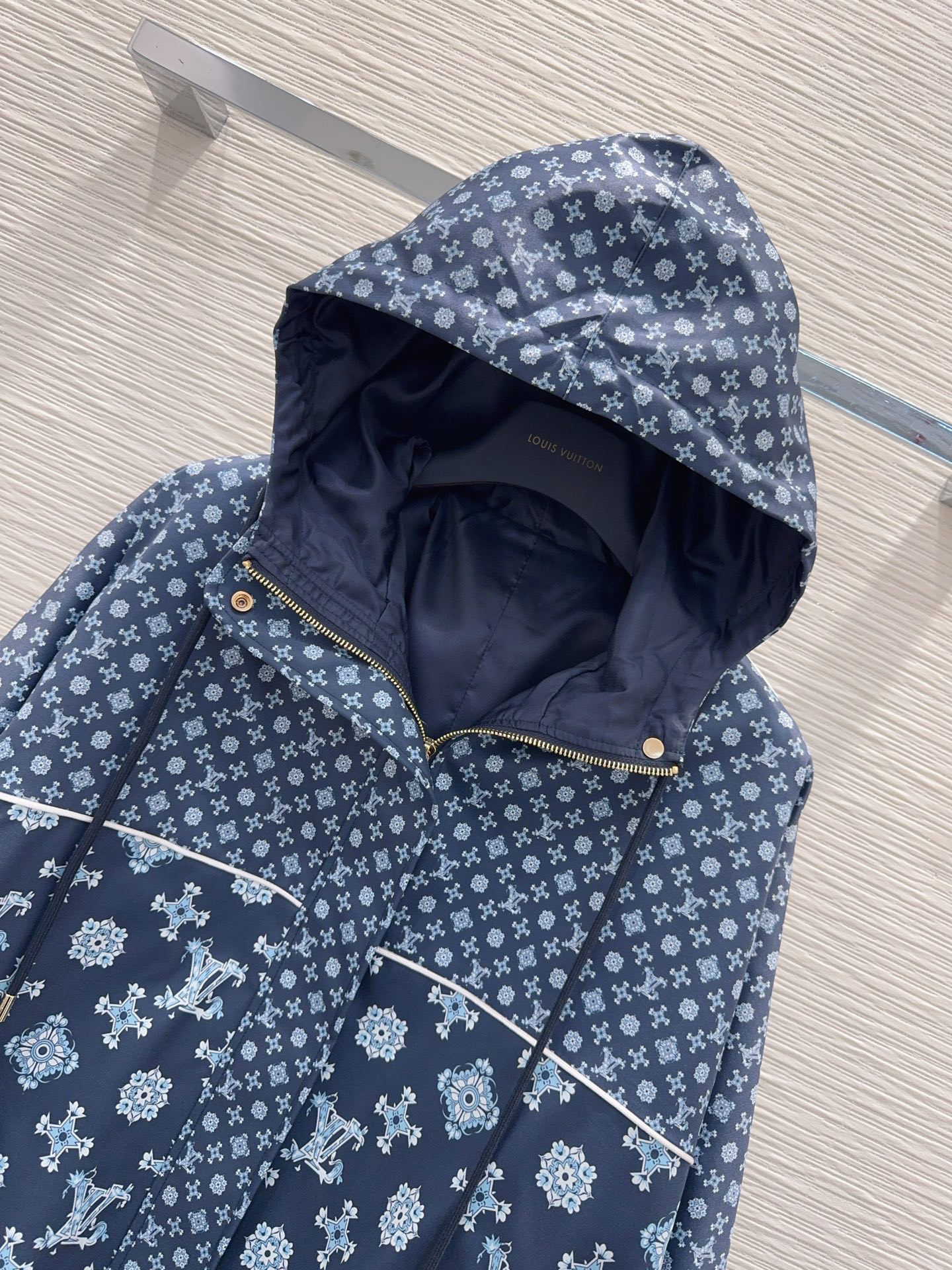 [TOP] Louis Vuitton LV Jacket - Blue