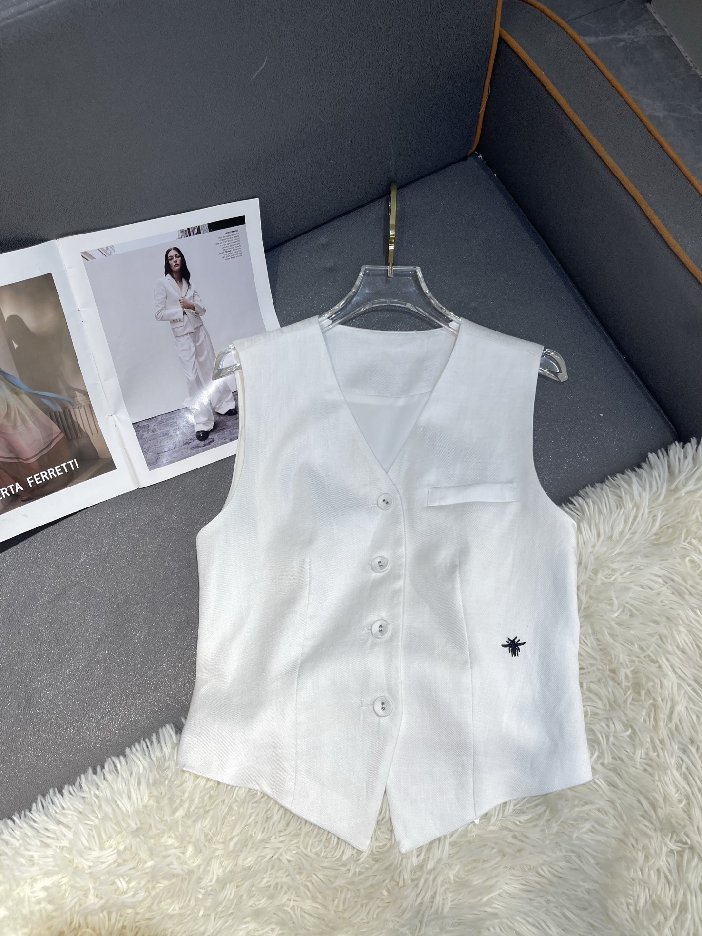 [TOP] Christian Dior  Suit - White