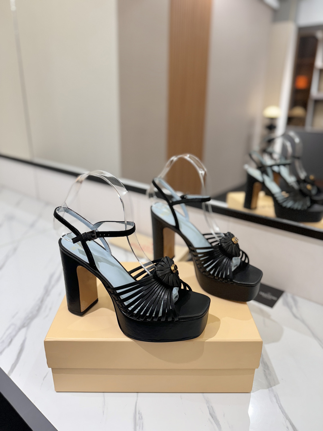 [TOP] VALENTINO 11cm High Heel Sandals - Black - 711 Luxury