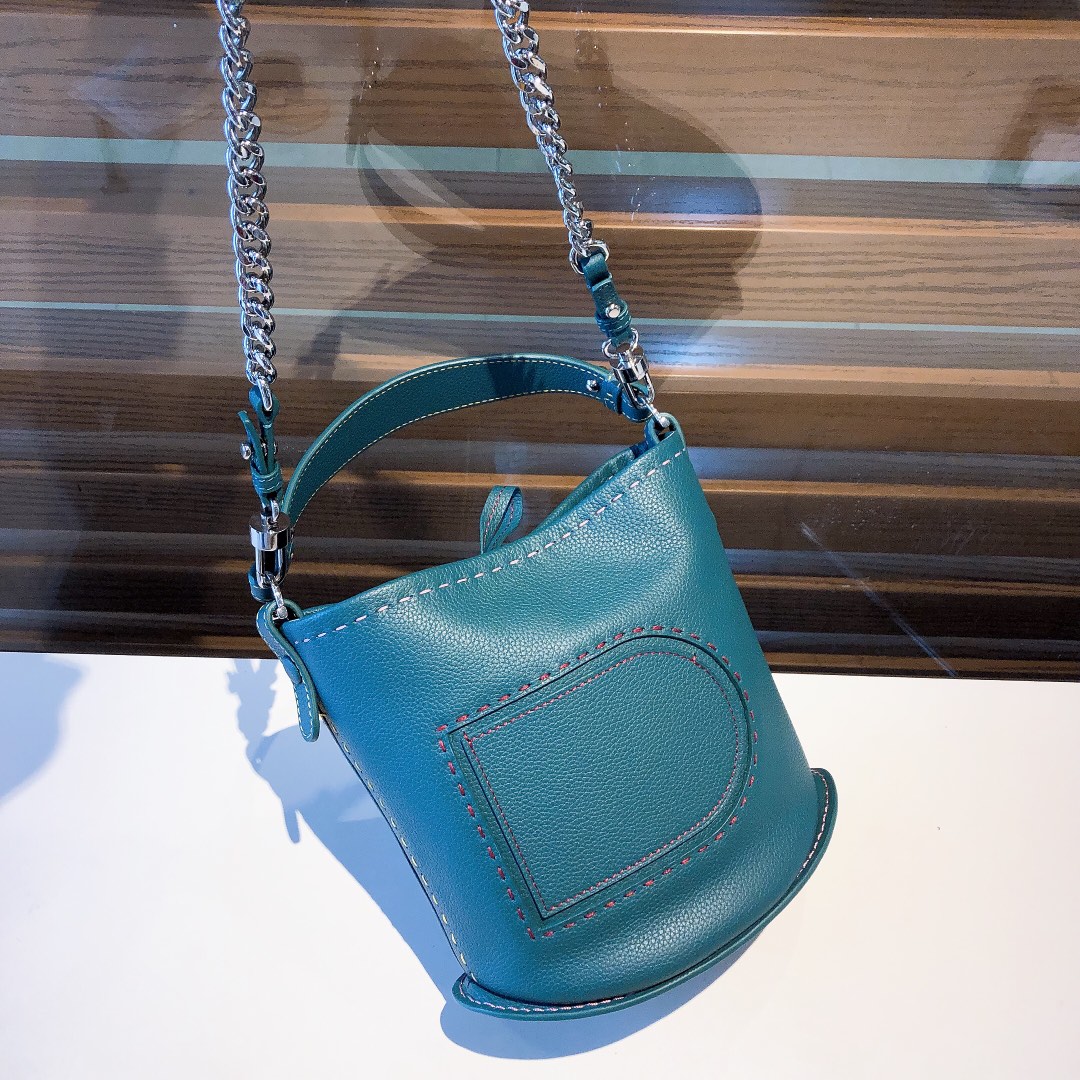 [TOP] Delvaux Bucket Bag Cowhide 20x10x20cm - Blue - 711 Luxury