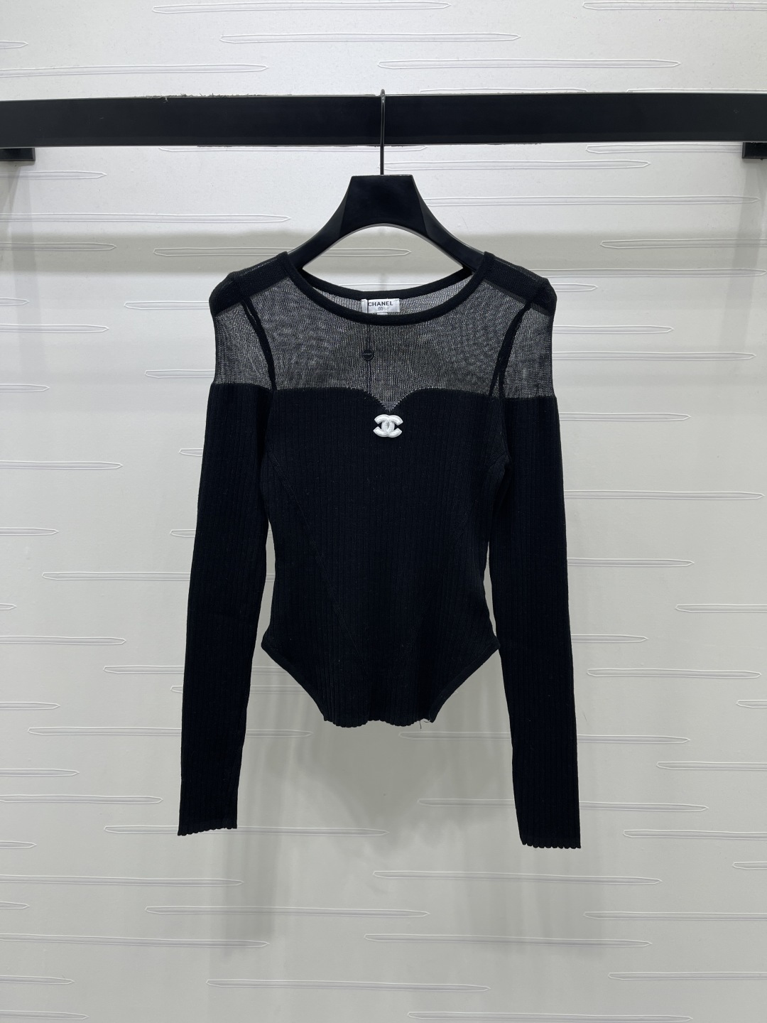 [TOP] CHANEL  Round Neck Sheer Knit Long-sleeve Shirt - White