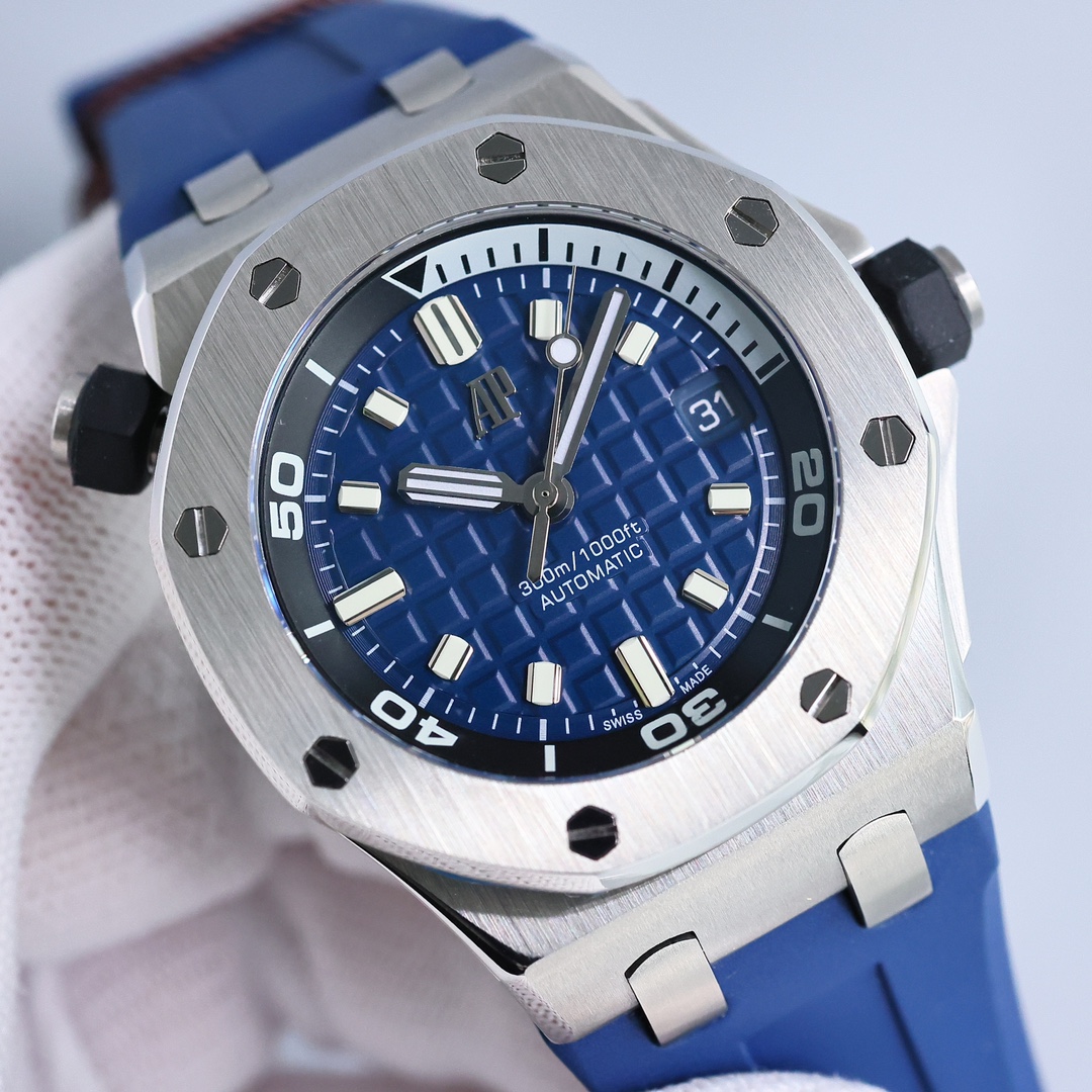 [TOP] Audemars Piguet Watch - 2 Colors - 711 Luxury