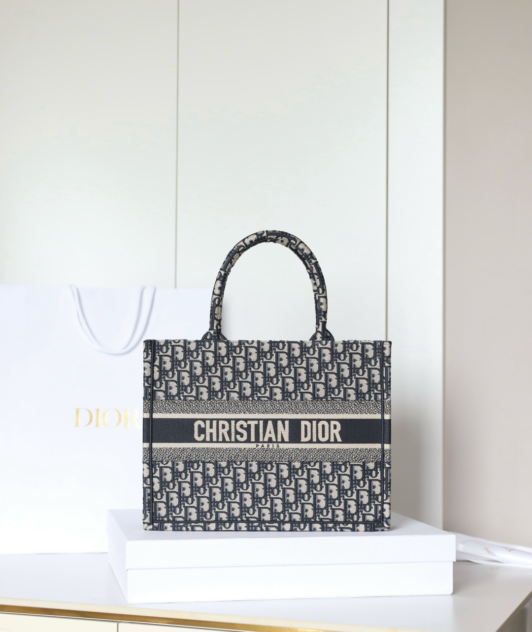 [TOP] Christian Dior Book Tote Bag 36x27x15cm - Navy Blue - 711 Luxury