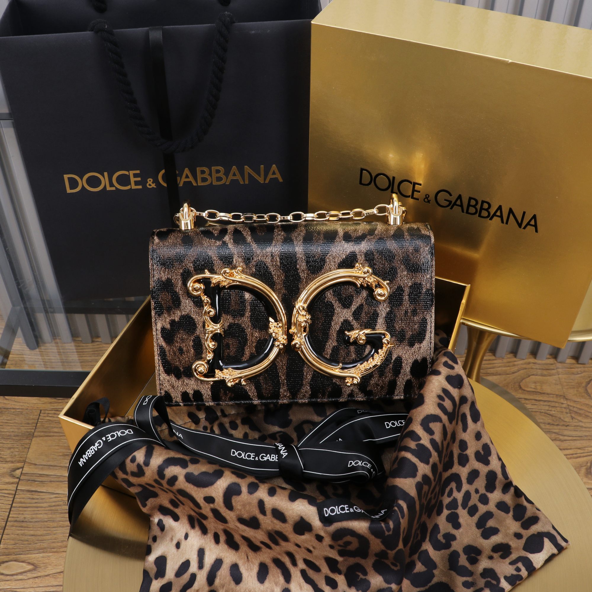 [TOP] Dolce & Gabbana D&G Girls  Bag  21x5x13.5 cm - Leopard Print - 711 Luxury