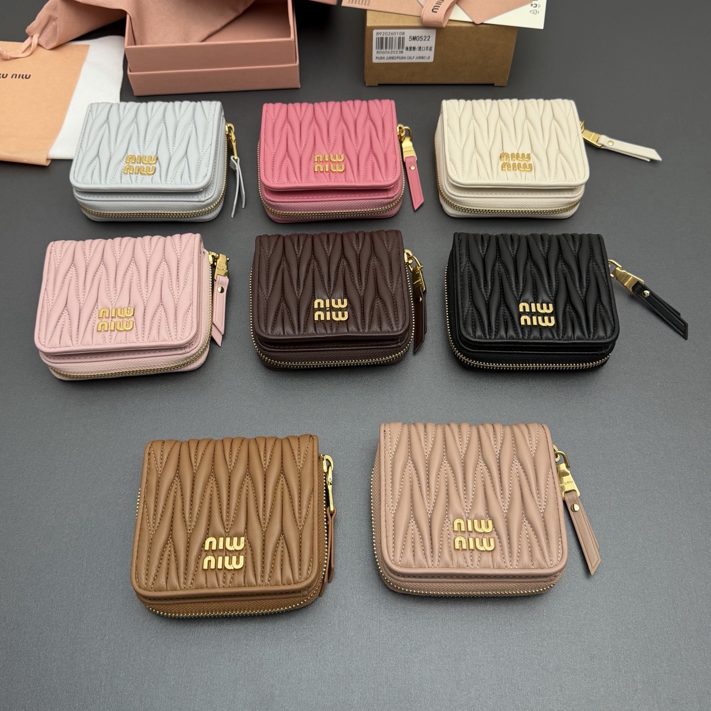 [TOP] Miu Miu Lambskin Matelassé Short Wallet 10.2x9.5cm - 8 Color