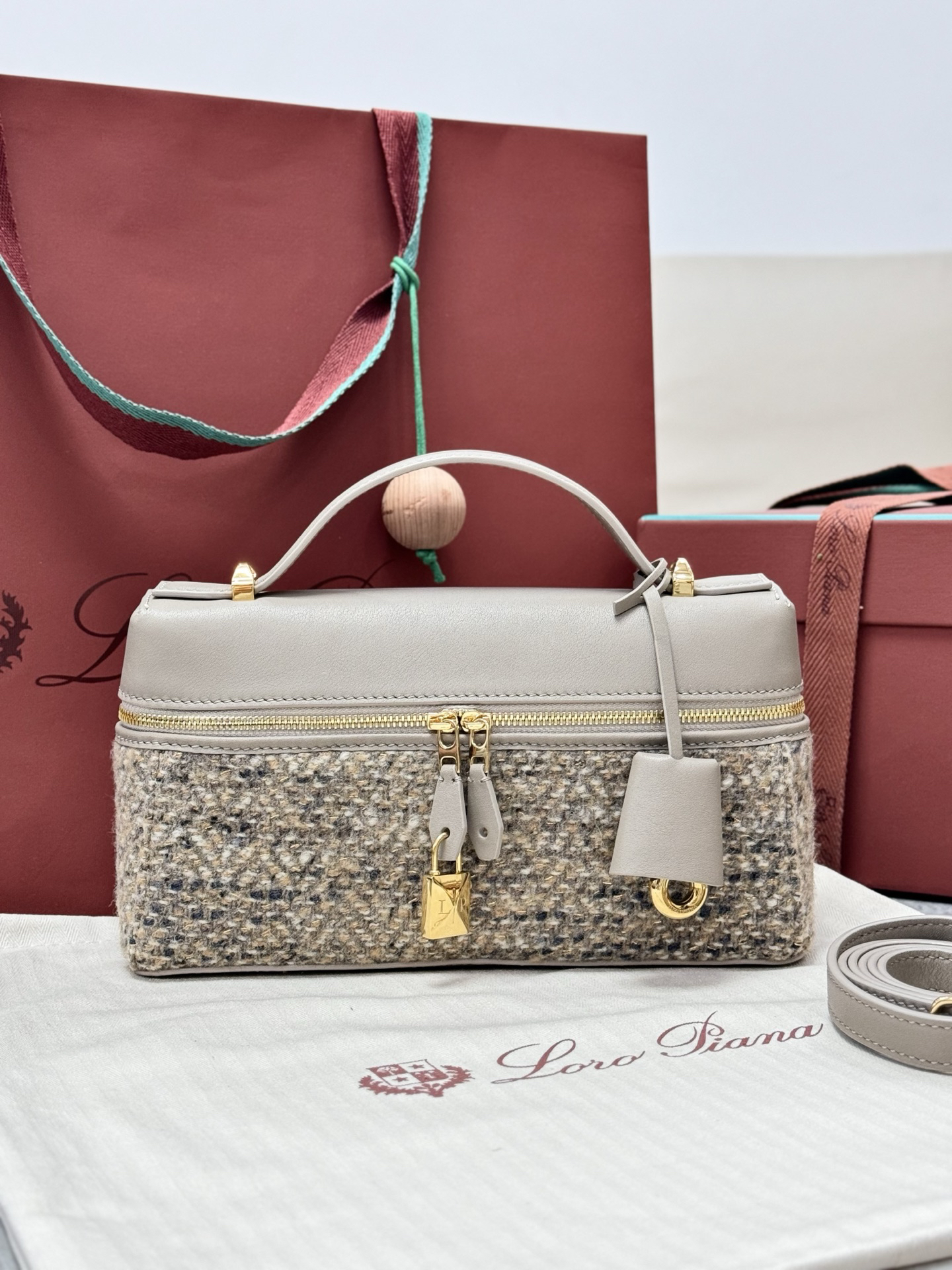 [TOP] Loro Piana Extra Bag L23 23 x 12 x 7cm - Light Gray - 711 Luxury